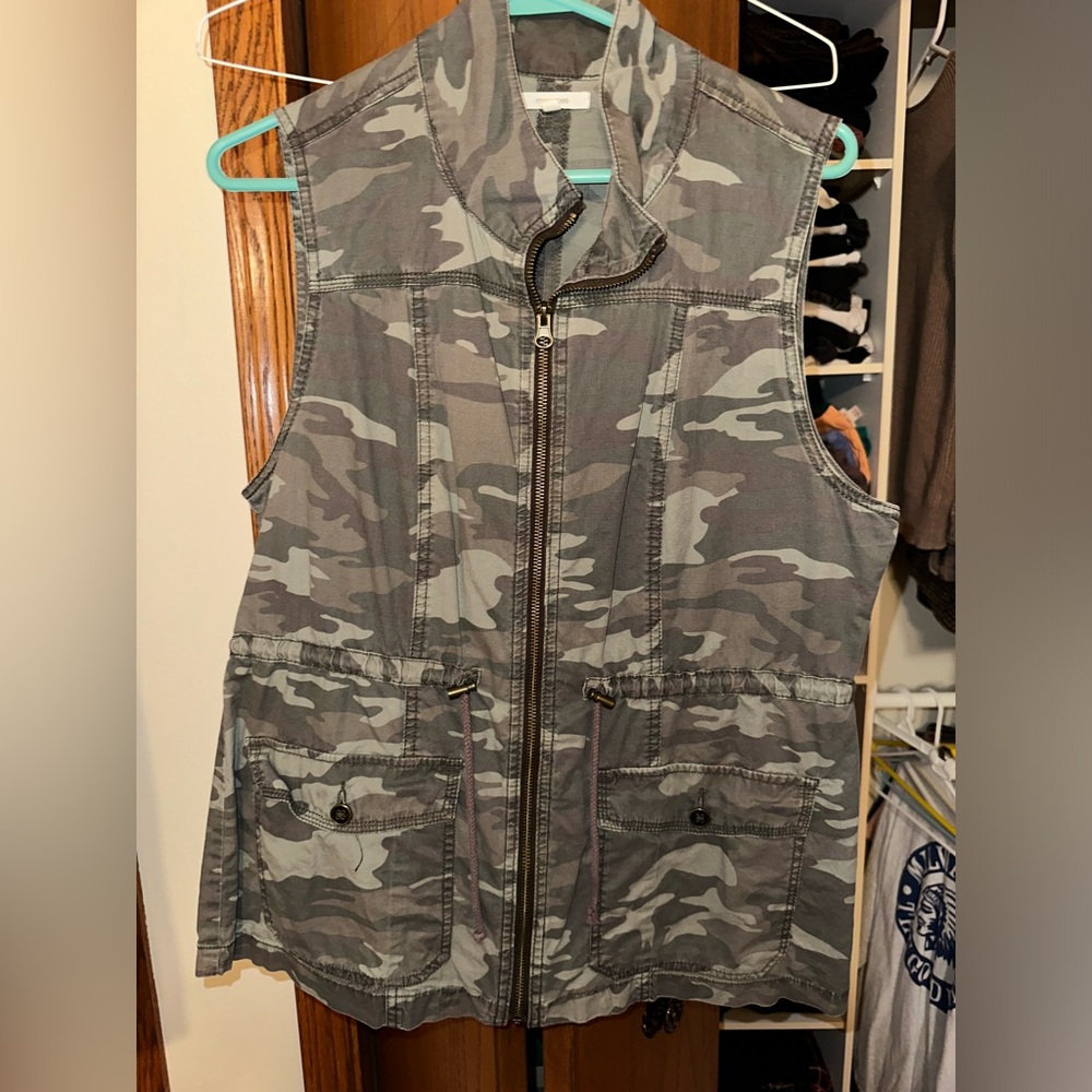 Camo Vest